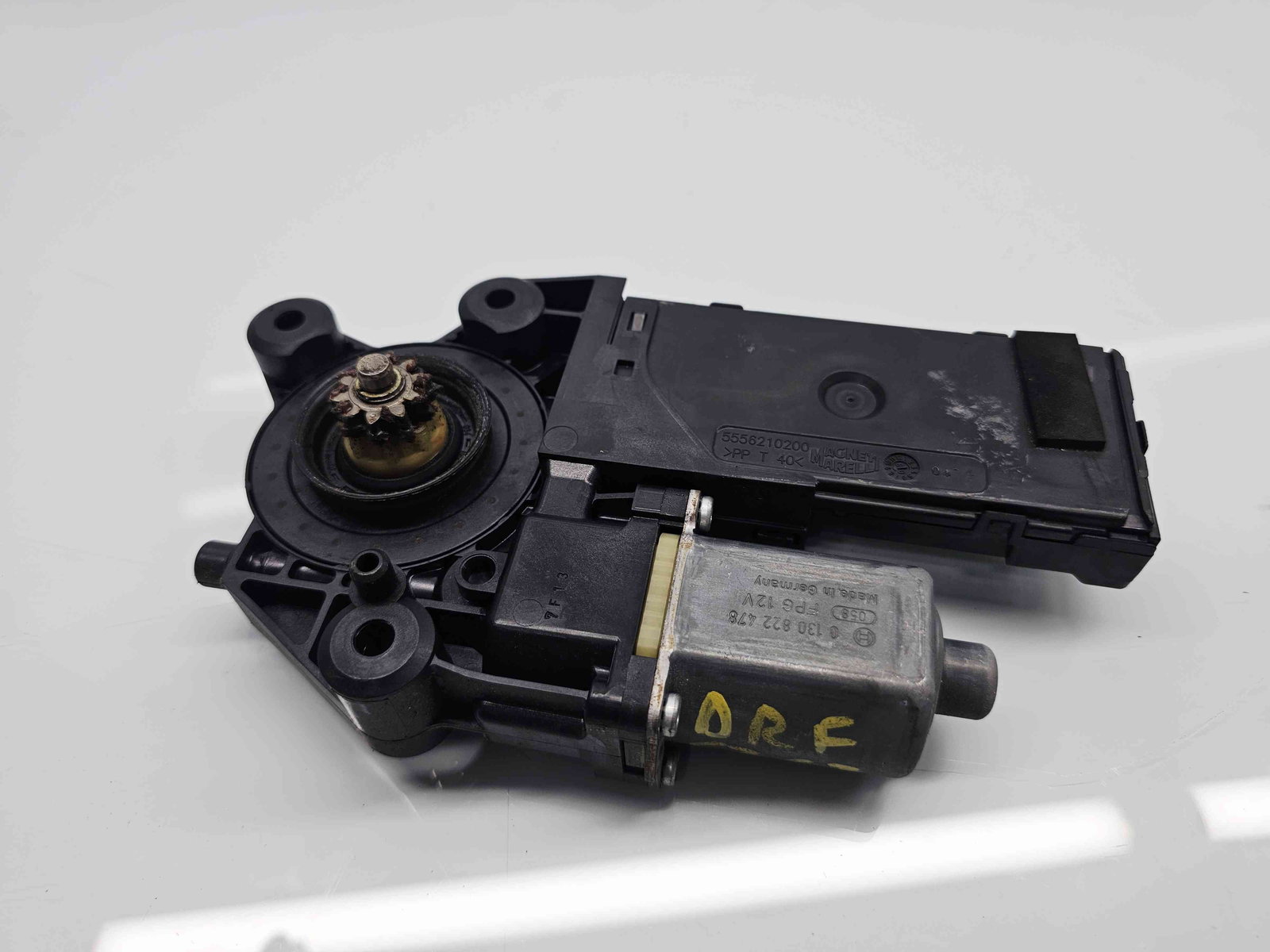 Motoras geam dreapta fata Renault Megane 3 (B95) [Fabr 2008-2016] 807300005R - imagine 1