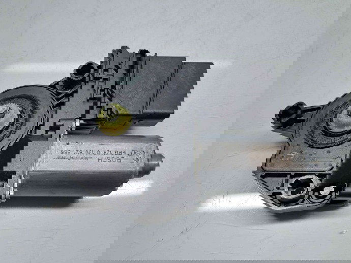 Motoras geam dreapta spate Volkswagen Touran II (1T3) [Fabr 2010-2015] 5K0959704A