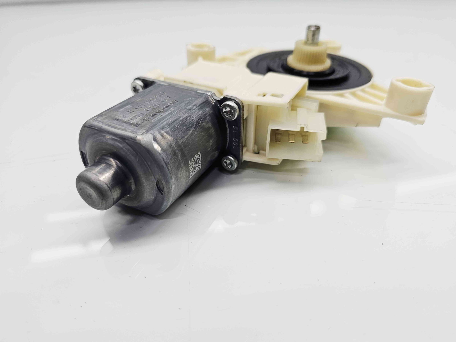 Motoras geam stanga fata Mercedes Clasa C Coupe (C204) Facelift AMG [Fabr 2011-2015] A2048200242 - imagine 3