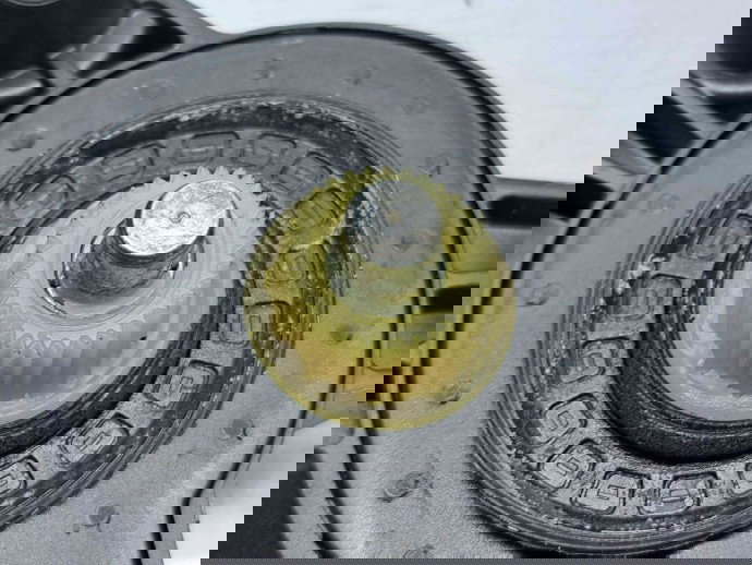 Motoras geam stanga spate Volkswagen Touran II (1T3) [Fabr 2010-2015] 5K0959703A