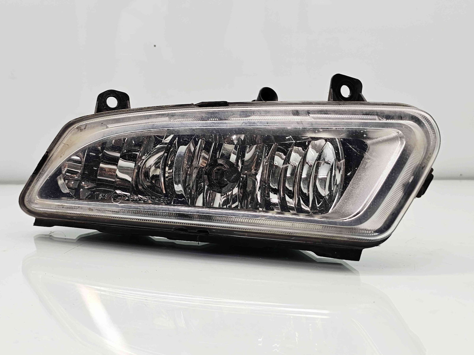 Proiector ceata stanga Volkswagen Polo (6R) [Fabr 2009-2016] OEM - imagine 6