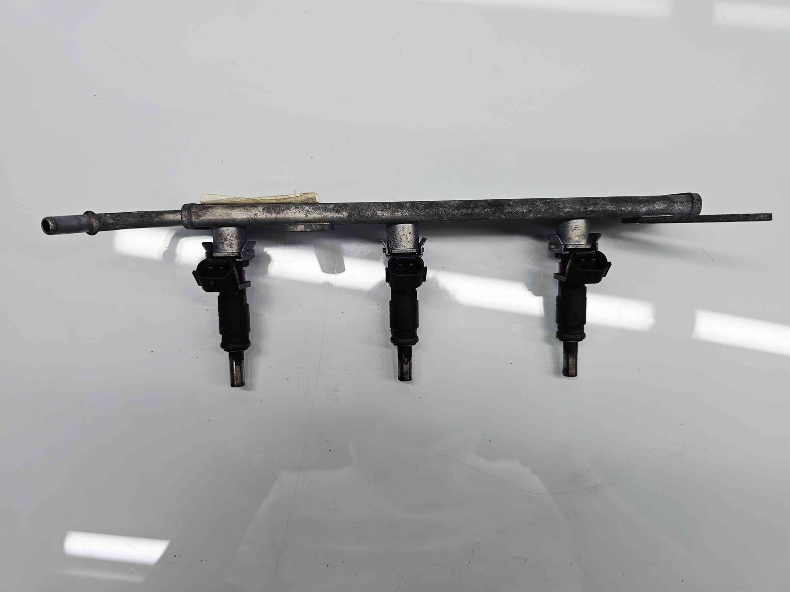 Rampa injectoare SMART Fortwo Coupe (W453) [Fabr 2014-2019] 100016616R 1.0 Benz 281920 52KW / 71CP - imagine 4