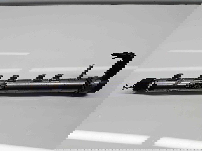 Rampa injectoare Bmw 1 (F20) [Fabr 2011-2017] 7 809 127 04 2.0 N47N 105KW / 143CP