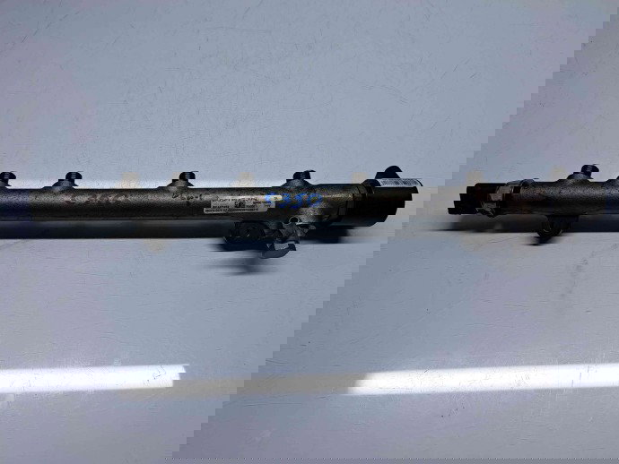 Rampa injectoare Mercedes Clasa E T-Model (S211) [Fabr 2003-2009] Facelift A6460700395 2.2 CDI 646821 125KW / 170CP