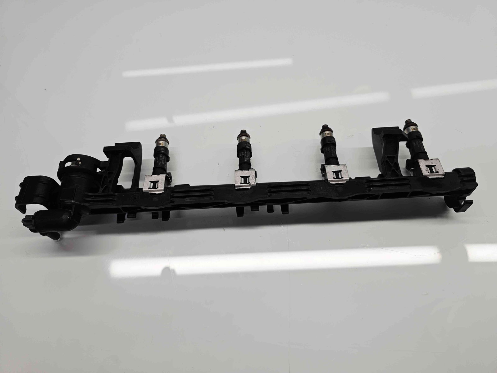 Rampa injectoare Ford B-Max [Fabr 2012-prezent] 8A6G-9H487-AC 1.4 Benz FXJA 66KW / 90CP - imagine 4