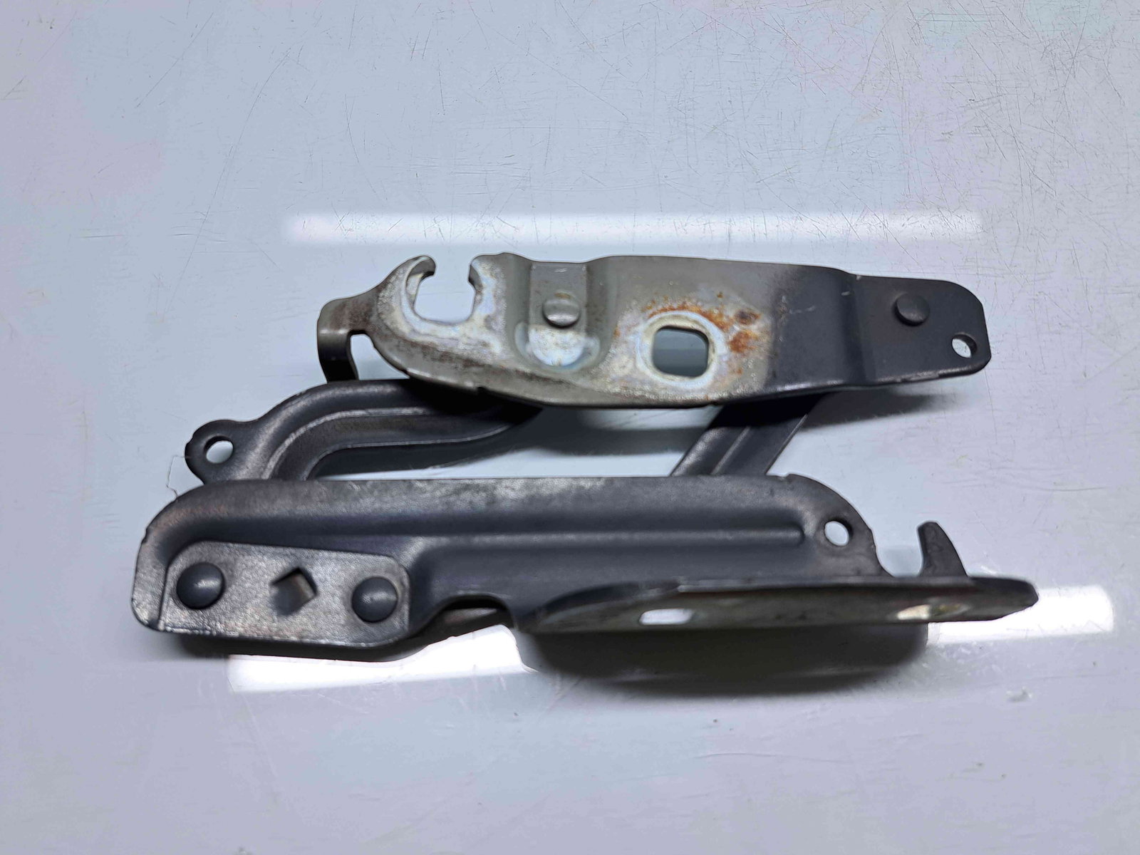 Set balamale capota Ford Fiesta 6 [Fabr 2008-2019] BA61-16801-AD / BA61-1680 - imagine 2