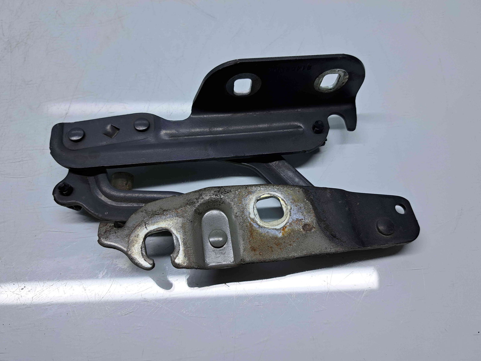 Set balamale capota Ford Fiesta 6 [Fabr 2008-2019] BA61-16801-AD / BA61-1680 - imagine 4