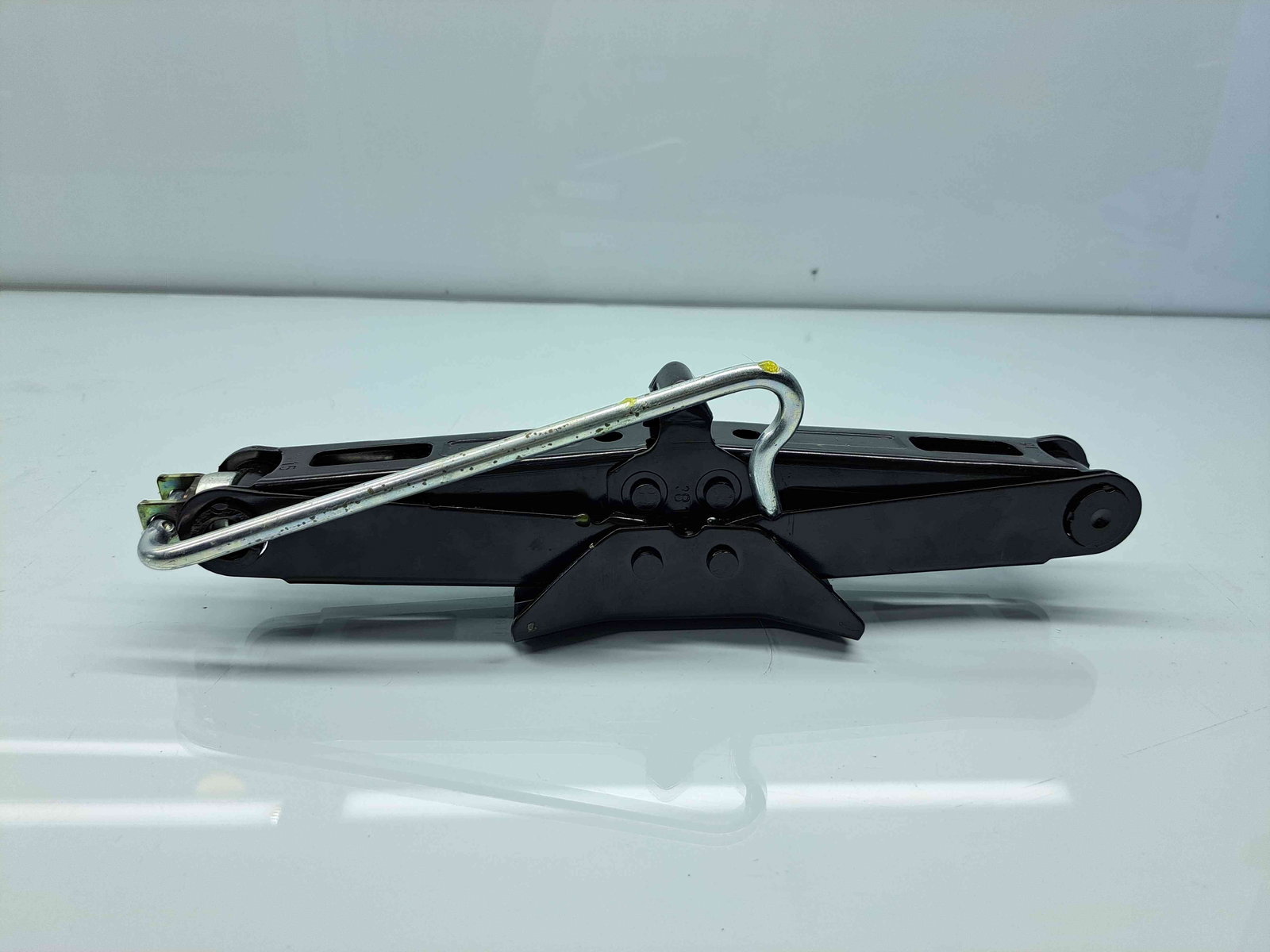 Set cric si cheie SMART Fortwo Coupe (W453) [Fabr 2014-2019] OEM - imagine 2