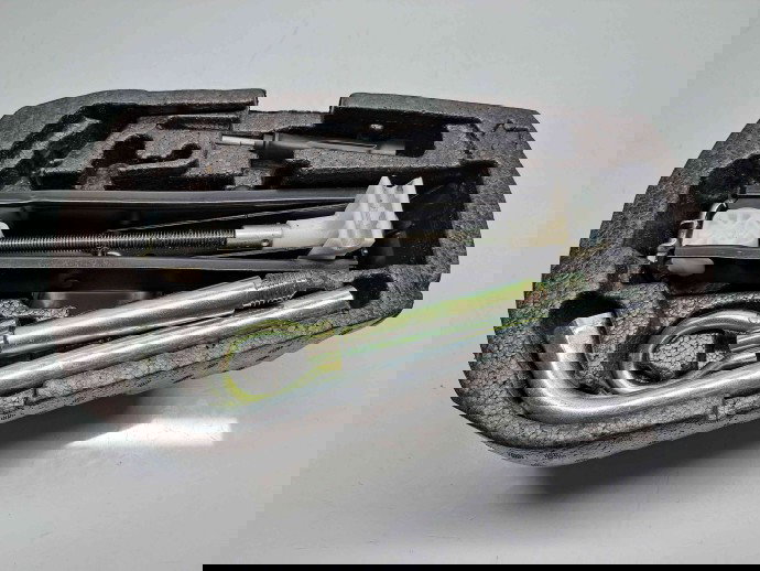  Set cric si cheie Seat Ibiza 5 (6J5) [Fabr 2008-2017] OEM