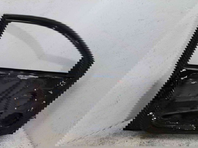 Usa stanga fata Hyundai ix35 (LM) [Fabr 2010-2017] 1K BLACK PEARL