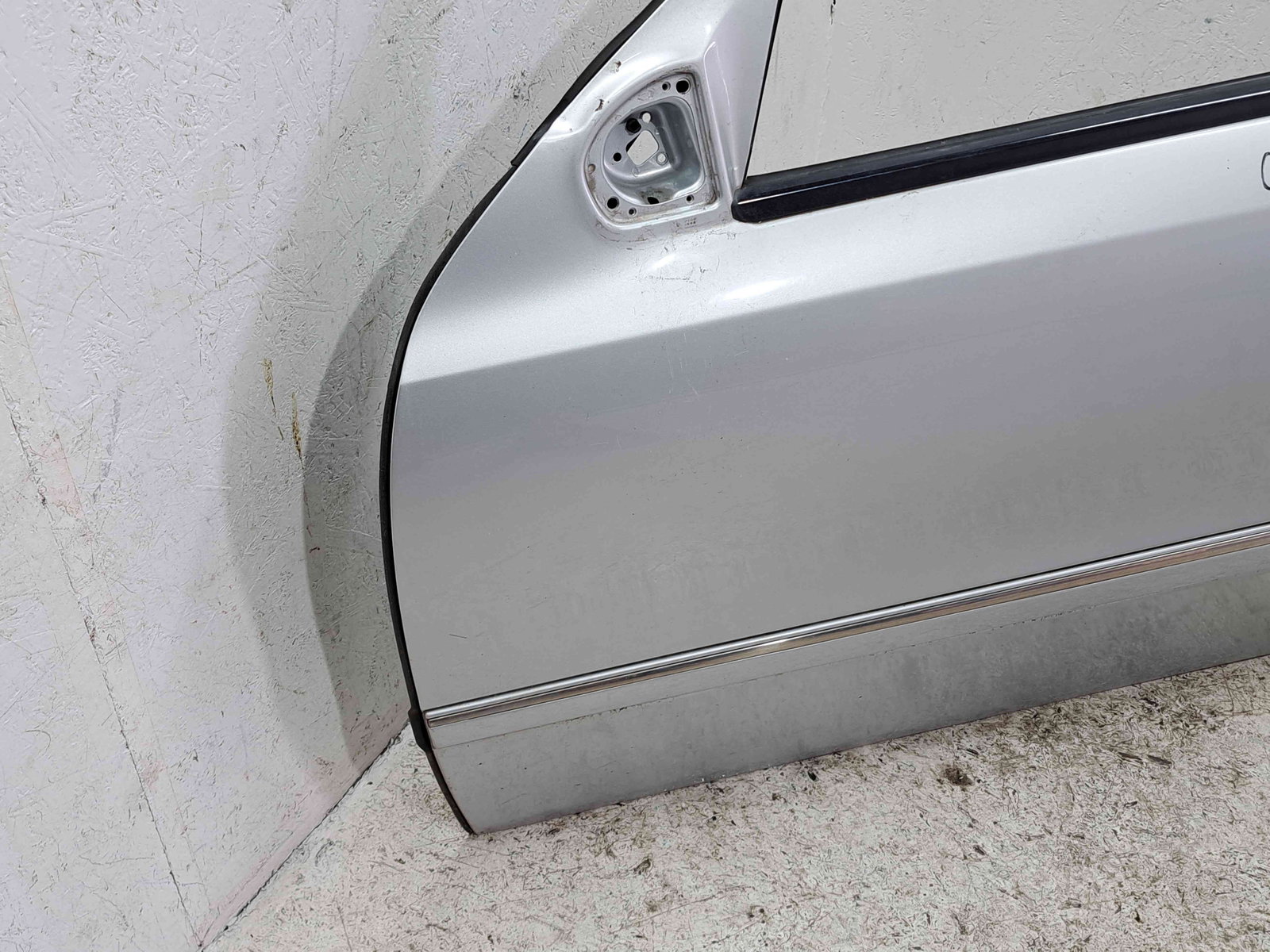 Usa stanga fata Mercedes Clasa E T-Model (S211) [Fabr 2003-2009] Facelift 775 Iridium Silver - imagine 3