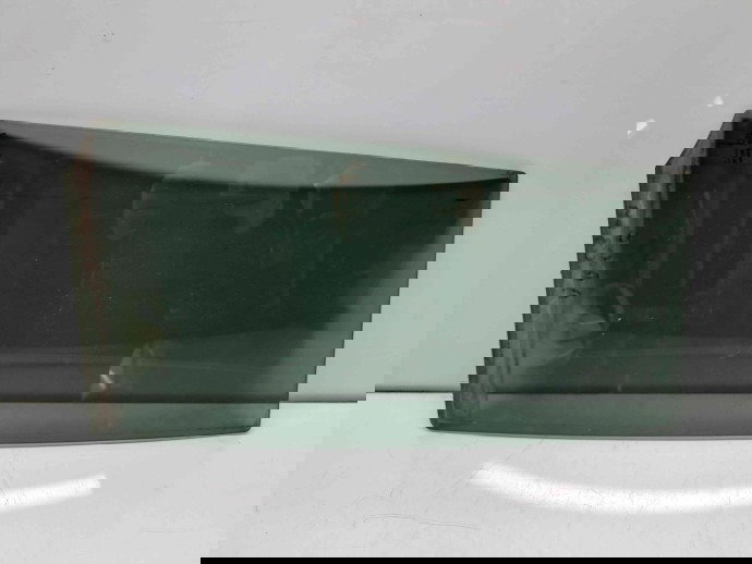 Geam fix usa dreapta spate Volkswagen Touran II (1T3) [Fabr 2010-2015] OEM