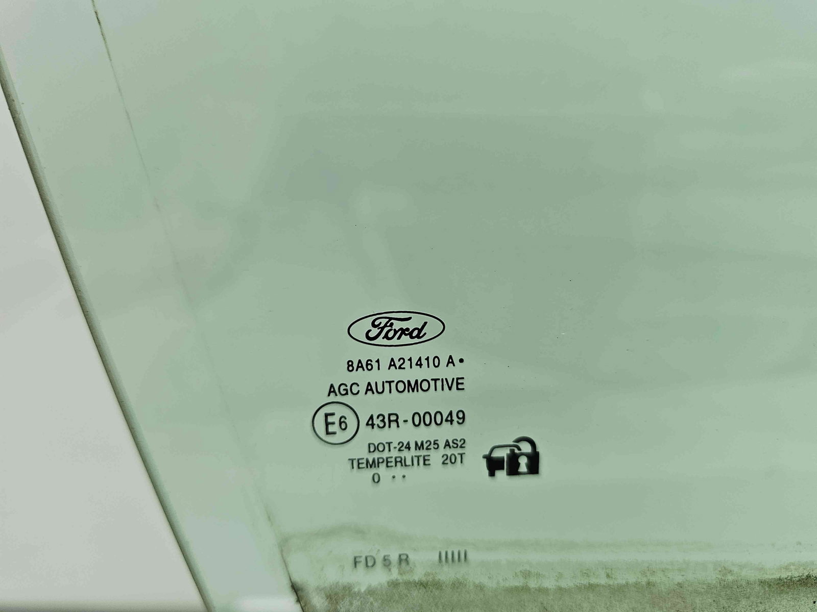 Geam usa dreapta fata Ford Fiesta 6 [Fabr 2008-2019] OEM - imagine 2