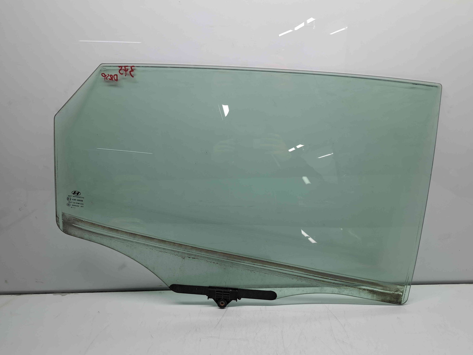 Geam usa dreapta spate Hyundai ix35 (LM) [Fabr 2010-2017] OEM - imagine 1