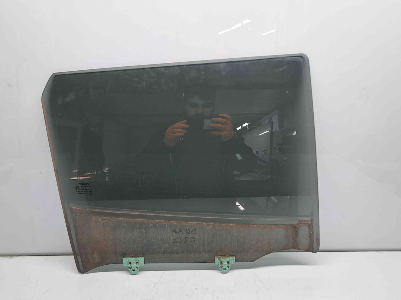 Geam usa dreapta spate Nissan Juke [Fabr 2010-2014] Hatchback OEM - imagine 1