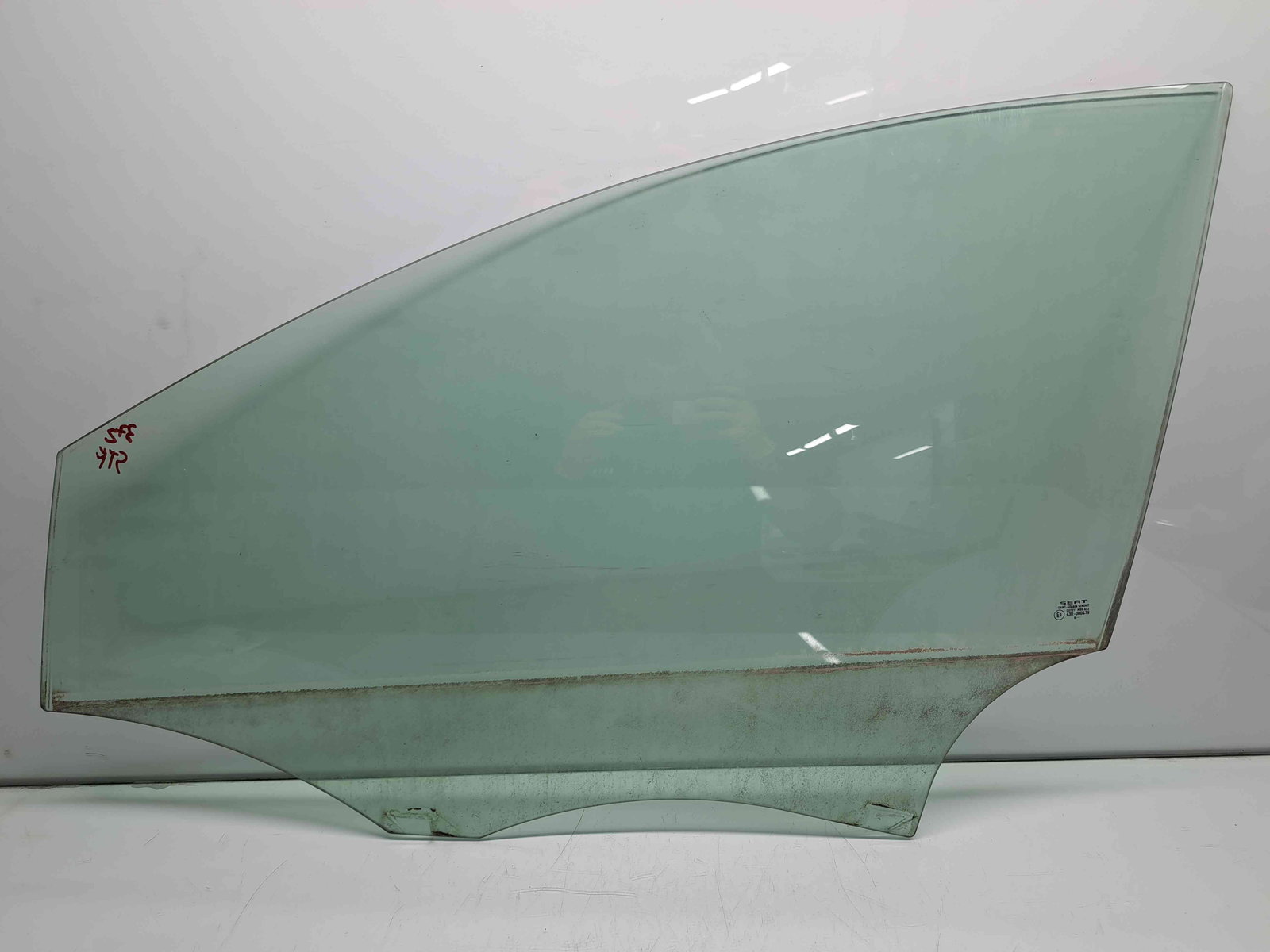 Geam usa stanga fata Seat Ibiza 5 (6J5) [Fabr 2008-2017] OEM - imagine 1