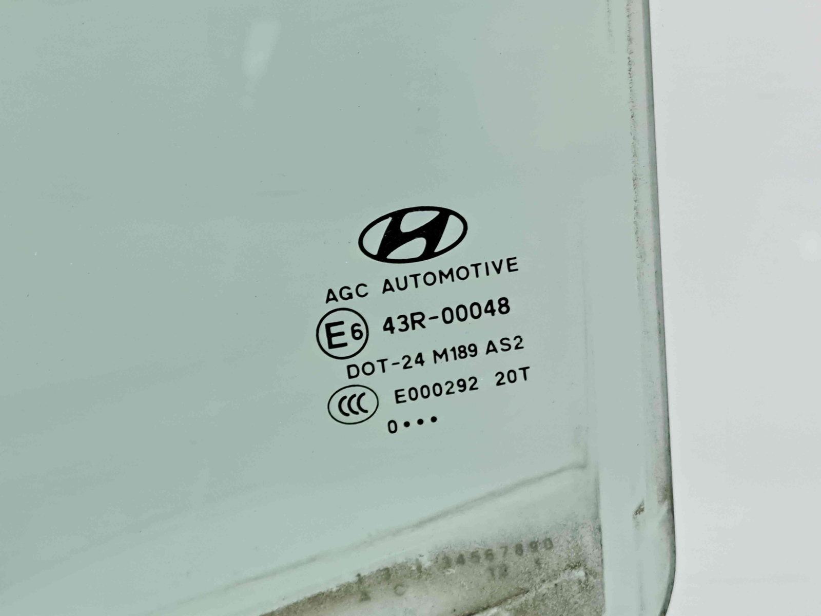 Geam usa stanga spate Hyundai ix35 (LM) [Fabr 2010-2017] OEM - imagine 2