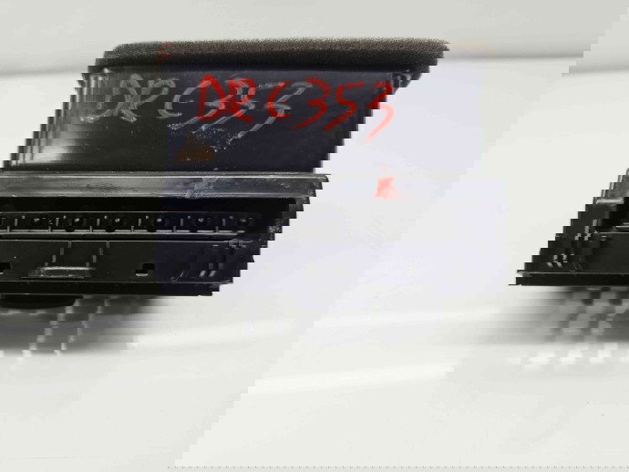 Grila aerisire dreapta MITSUBISHI Outlander III [Fabr 2012-2014] 8030A205