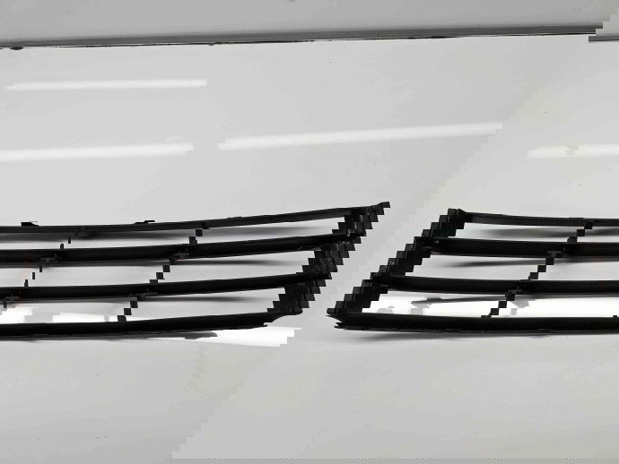 Grila bara fata Skoda Octavia 2 Combi (1Z5) [Fabr 2004-2013] Facelift 1Z0853677C