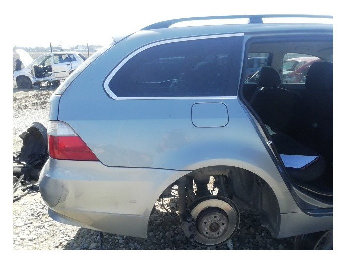 Aripa dreapta spate BMW Seria 5 E61 2.5 OEM 2004-2010