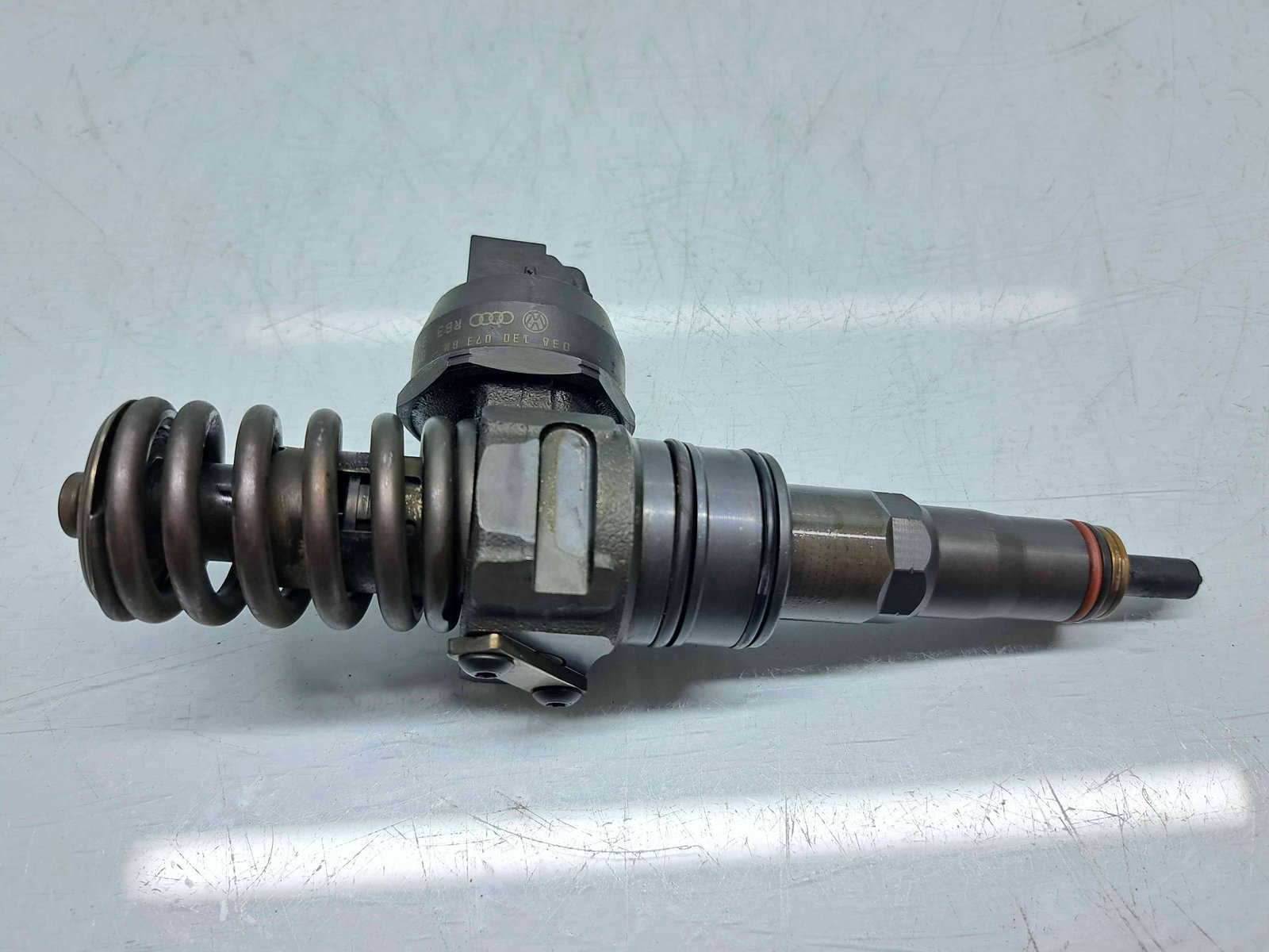 Injector Volkswagen Touran (1T1, 1T2) [Fabr 2003-2010] Facelift 038130073BN 1.9 TDI BLS 77KW / 105CP - imagine 2