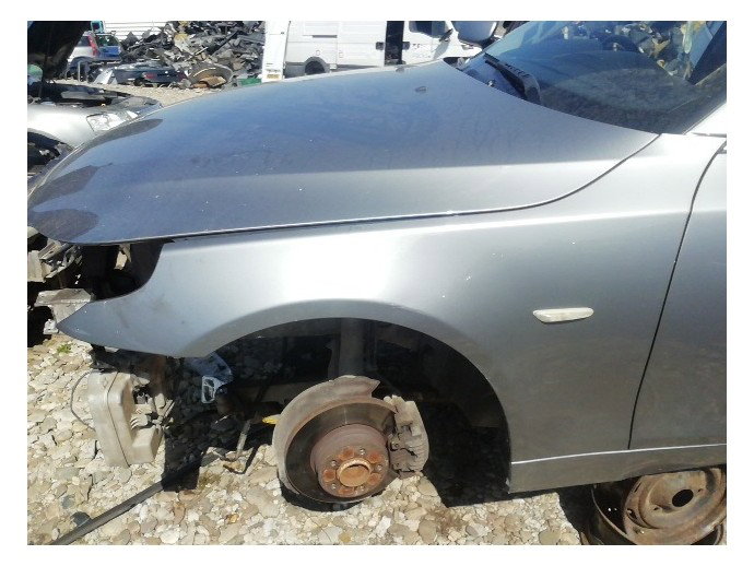 Aripa stanga fata BMW Seria 5 E61 2.5 OEM 2004-2010