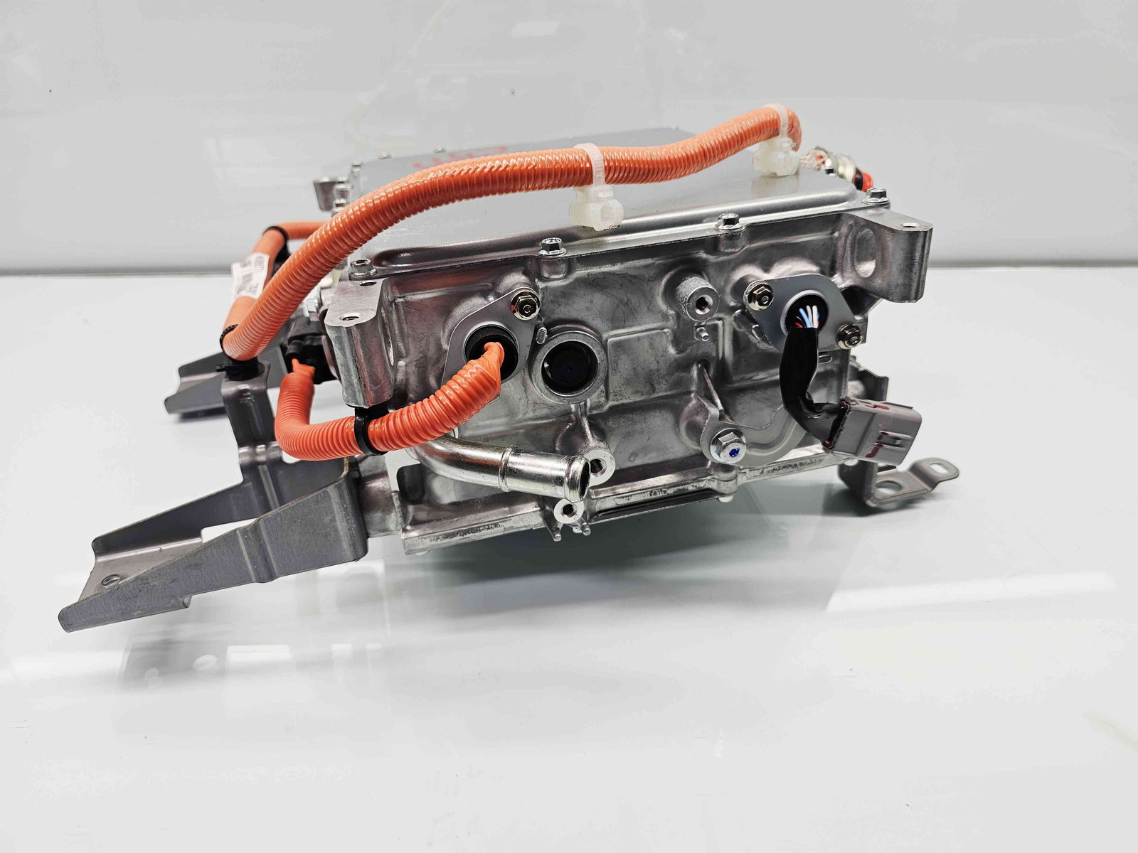 Invertor convertizor tensiune MITSUBISHI Outlander III [Fabr 2012-2014] W005T70271 2.0 Hibrid 4B11 149KW / 203CP - imagine 3