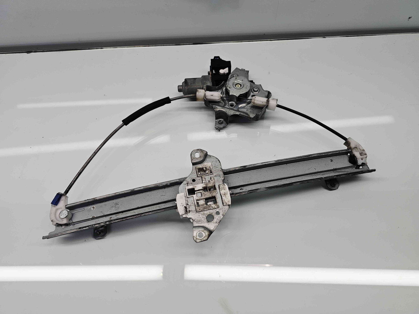 Macara electrica geam dreapta fata Nissan Juke [Fabr 2010-2014] Hatchback 80730JX00B - imagine 1