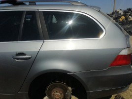 Aripa stanga spate BMW Seria 5 E61 2.5 OEM 2004-2010
