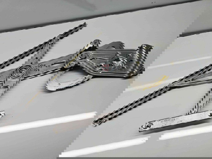 Macara electrica geam dreapta fata Renault Scenic 3 [Fabr 2009-2015] 807200007R