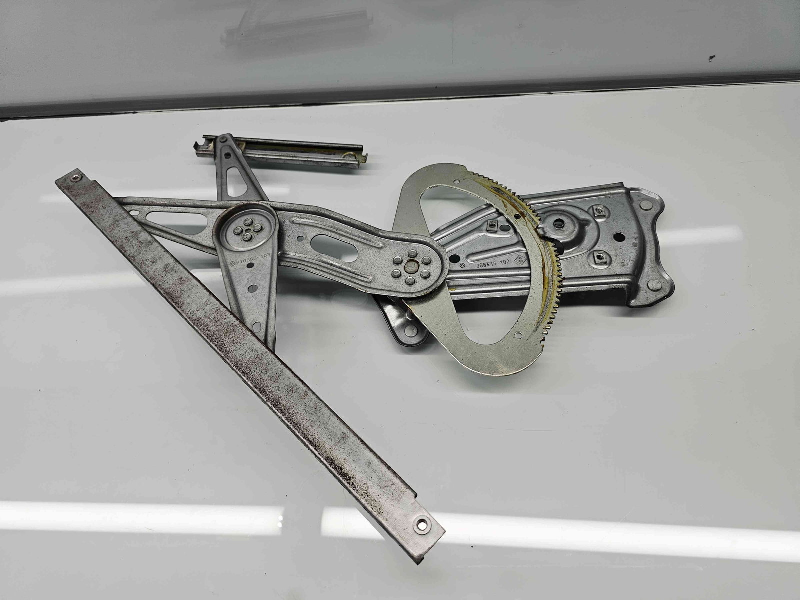 Macara electrica geam dreapta spate Renault Scenic 3 [Fabr 2009-2015] 827200006R - imagine 4