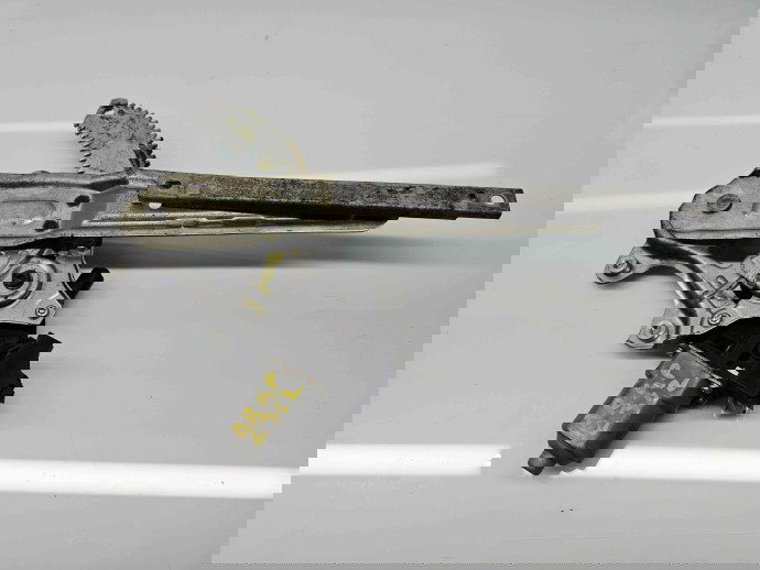 Macara electrica geam dreapta spate Nissan Juke [Fabr 2010-2014] Hatchback 827310V01B