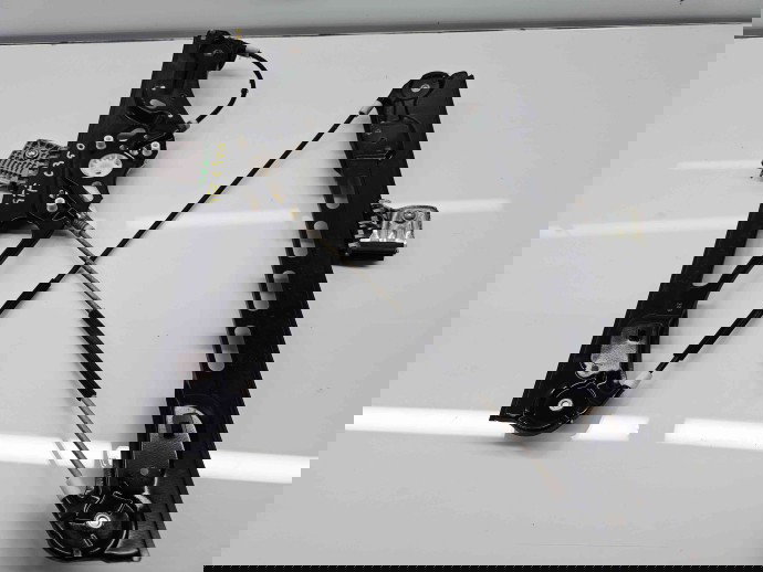 Macara electrica geam stanga fata Mercedes Clasa E T-Model (S211) [Fabr 2003-2009] Facelift A2117200146