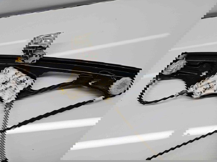 Macara electrica geam stanga fata Mercedes Clasa E T-Model (S211) [Fabr 2003-2009] Facelift A2117200146