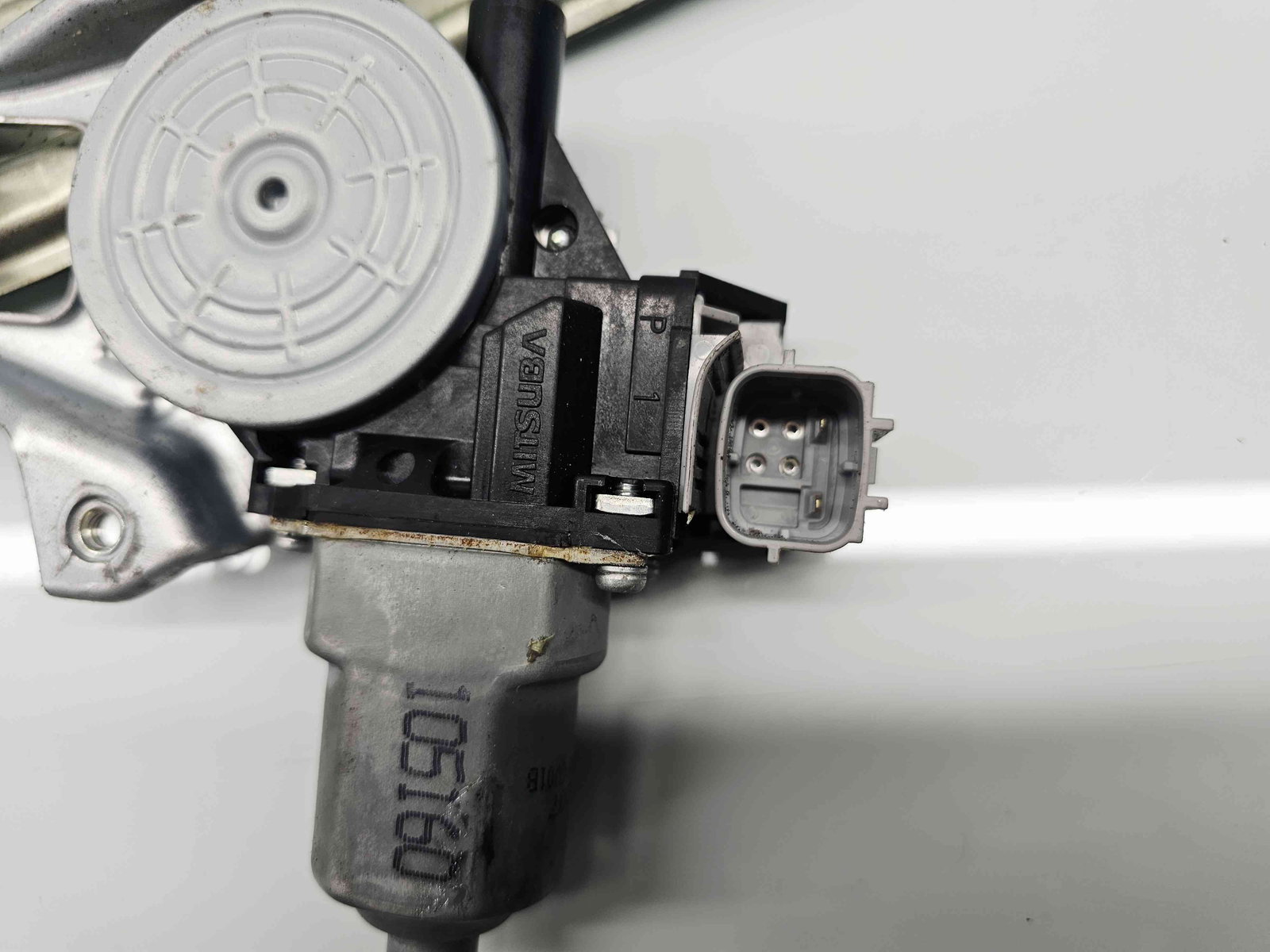 Macara electrica geam stanga spate Nissan Juke [Fabr 2010-2014] Hatchback 82730CV01B - imagine 2