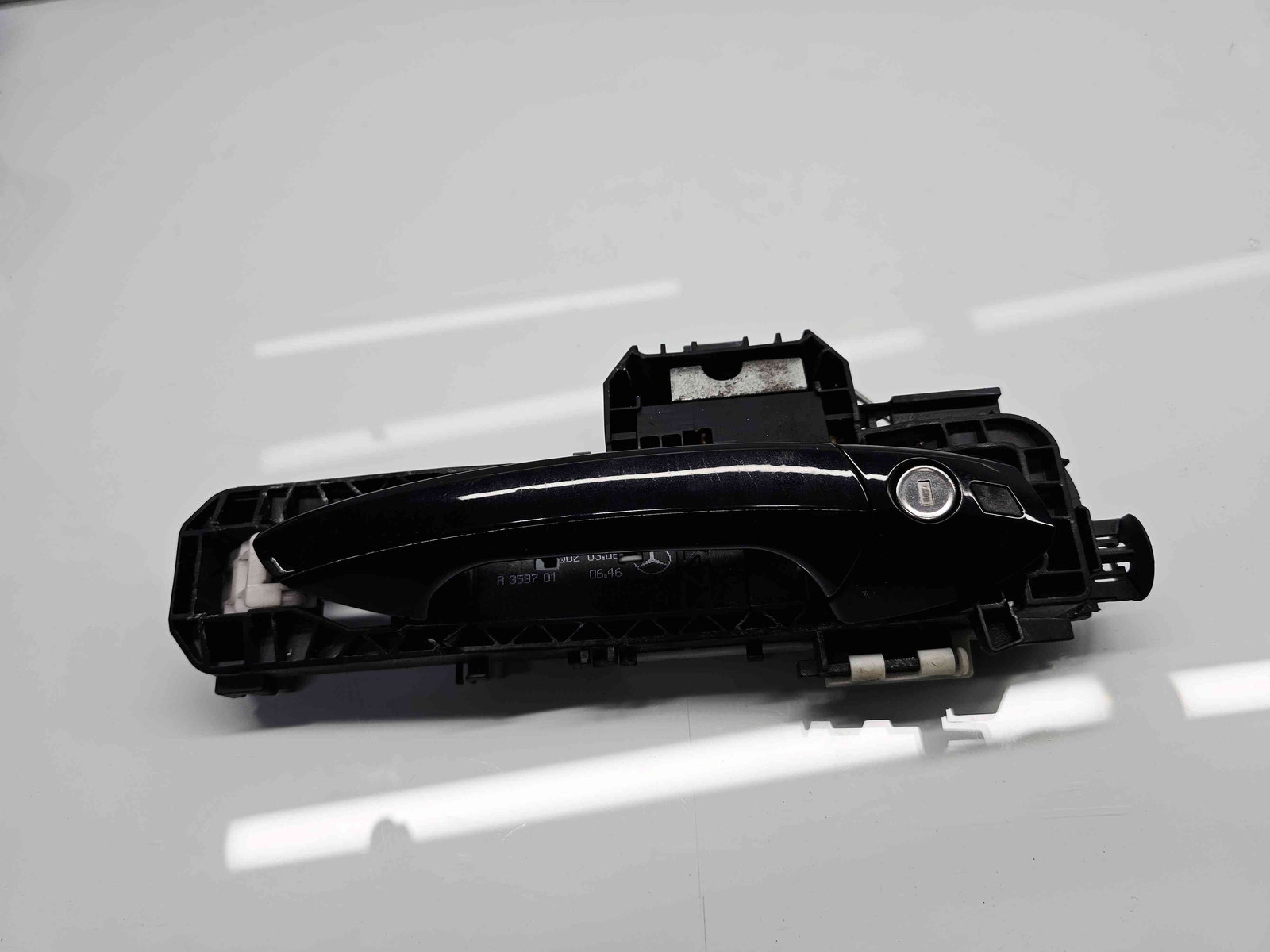 Maner usa dreapta fata Mercedes Clasa C Coupe (C204) Facelift AMG [Fabr 2011-2015] 197U NEGRU OBSIDIAN - imagine 2