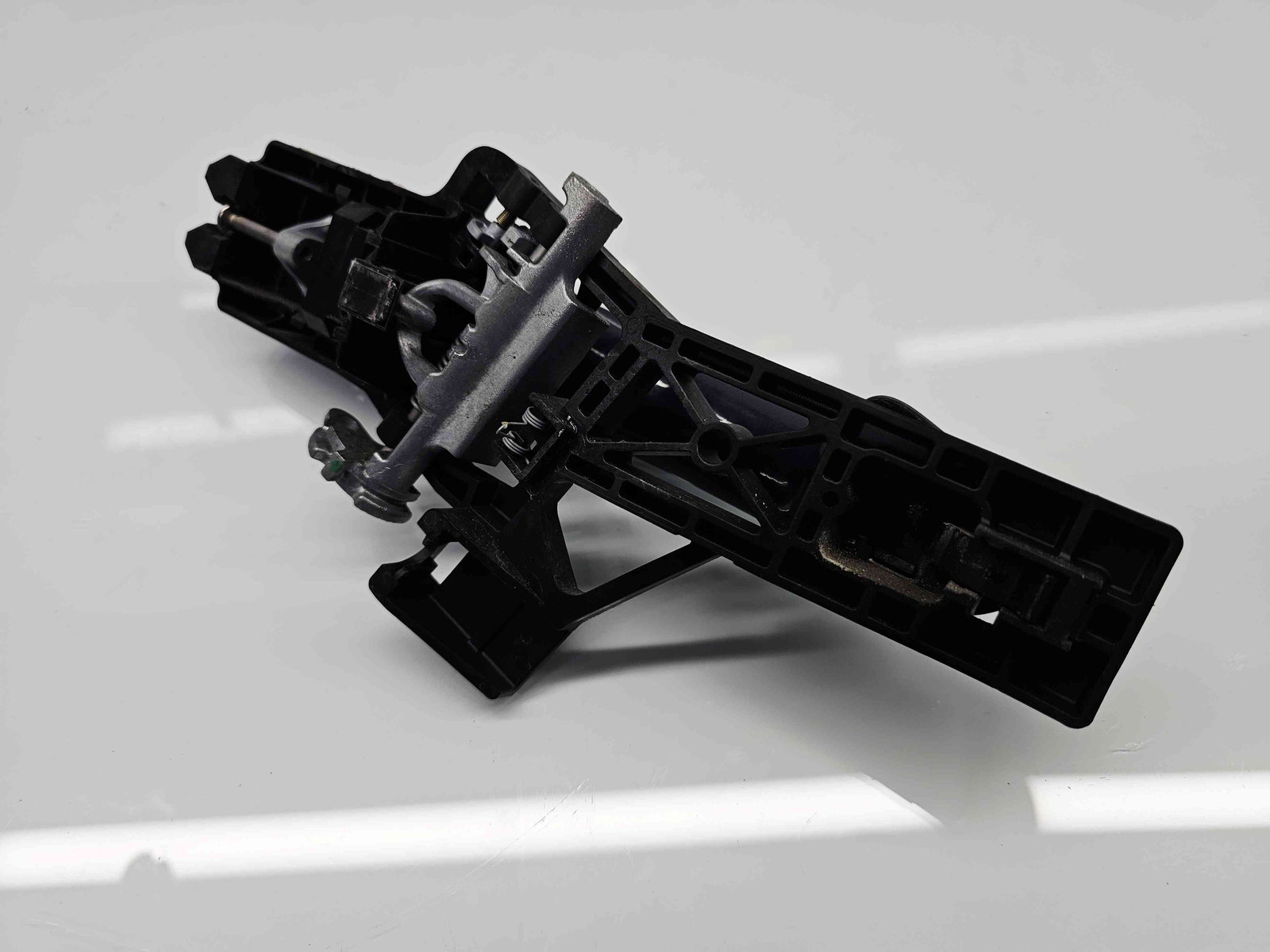 Maner usa dreapta spate Ford B-Max [Fabr 2012-prezent] Midnight Sky - imagine 5