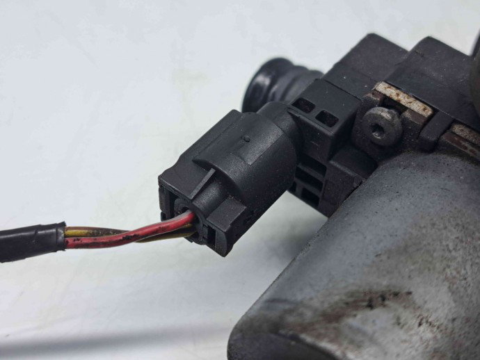 Pompa recirculare apa Bmw X3 (E83) [Fabr 2003-2009] 8369807 2.0 M47  