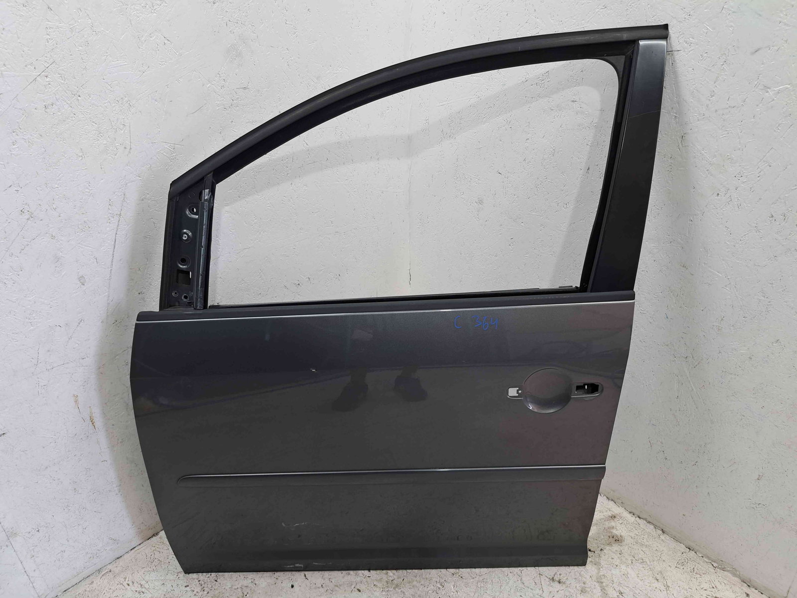 Usa stanga fata Volkswagen Touran II (1T3) [Fabr 2010-2015] LD7R