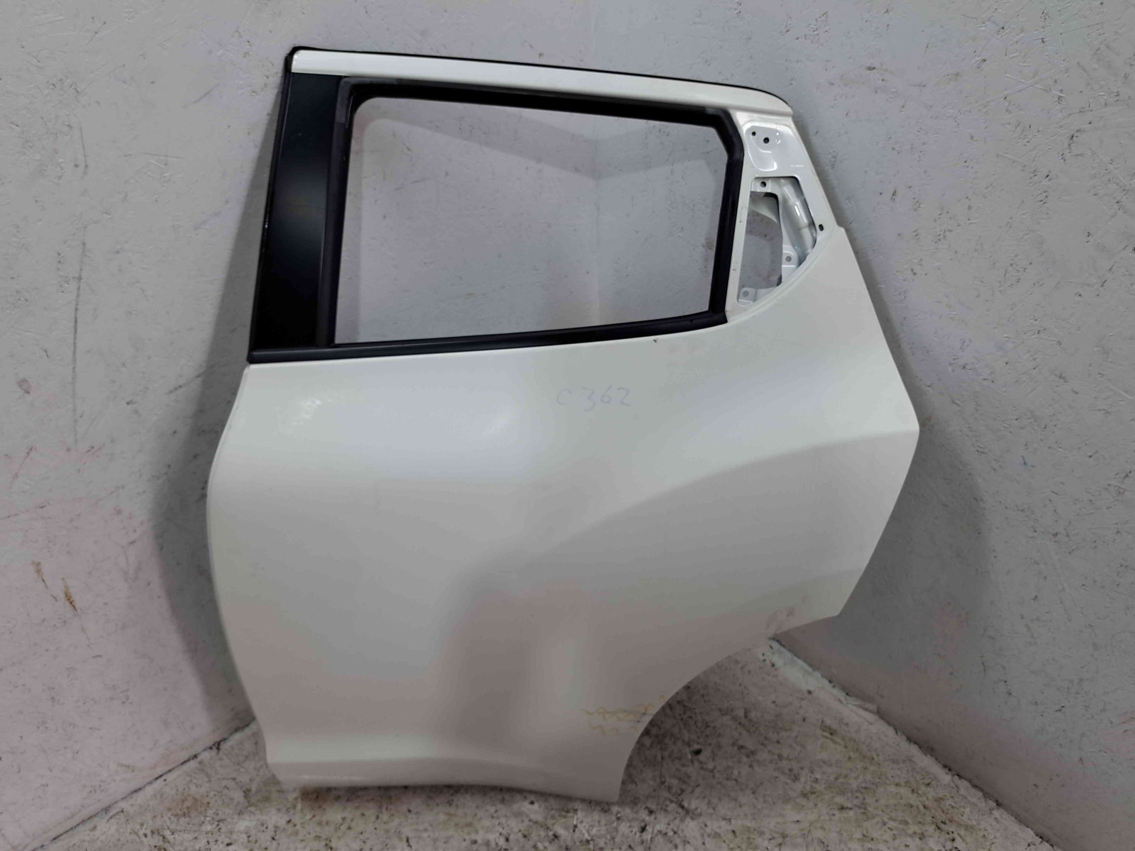 Usa stanga spate Nissan Juke [Fabr 2010-2014] Hatchback 326 Brilliant White - imagine 1
