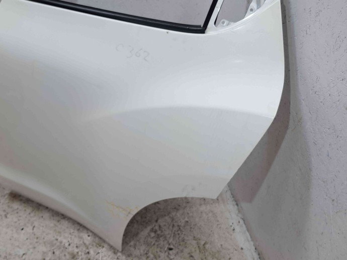 Usa stanga spate Nissan Juke [Fabr 2010-2014] Hatchback 326 Brilliant White
