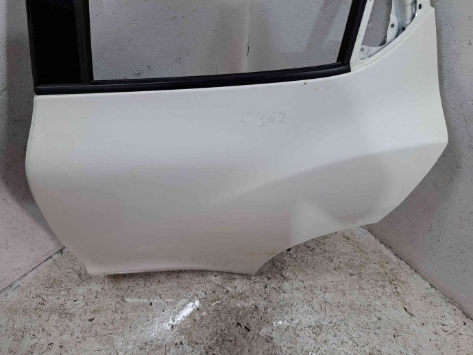 Usa stanga spate Nissan Juke [Fabr 2010-2014] Hatchback 326 Brilliant White