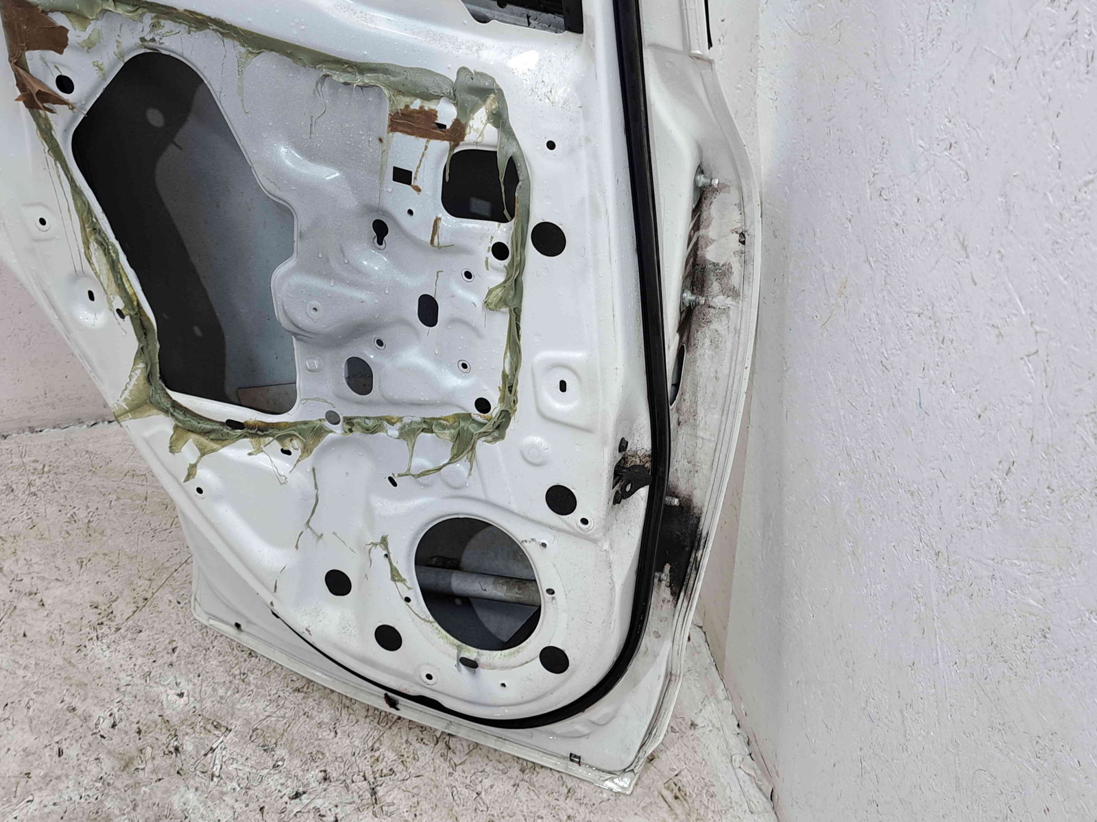 Usa stanga spate Nissan Juke [Fabr 2010-2014] Hatchback 326 Brilliant White - imagine 8