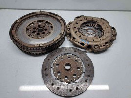 Kit ambreiaj volanta masa dubla  Mercedes Clasa B (W246) [Fabr 2011-2018] A0262501001 1.5 CDI 607951 80KW / 109CP