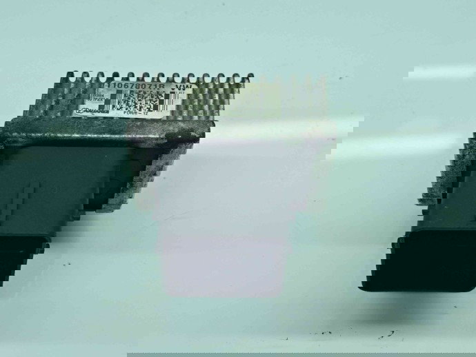  Releu  Dacia Sandero 2 [Fabr 2012-2020] 110678071R 