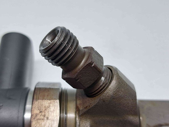 Injector  Mercedes Clasa C (W203) [Fabr 2000-2007] A6460700787 2.2 CDI 646966 110KW / 150CP