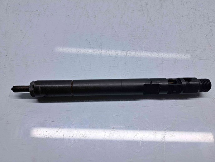 Injector  Mercedes Clasa C (W204) [Fabr 2007-2014] A6460700987 2.2 CDI 646821 125KW / 170CP