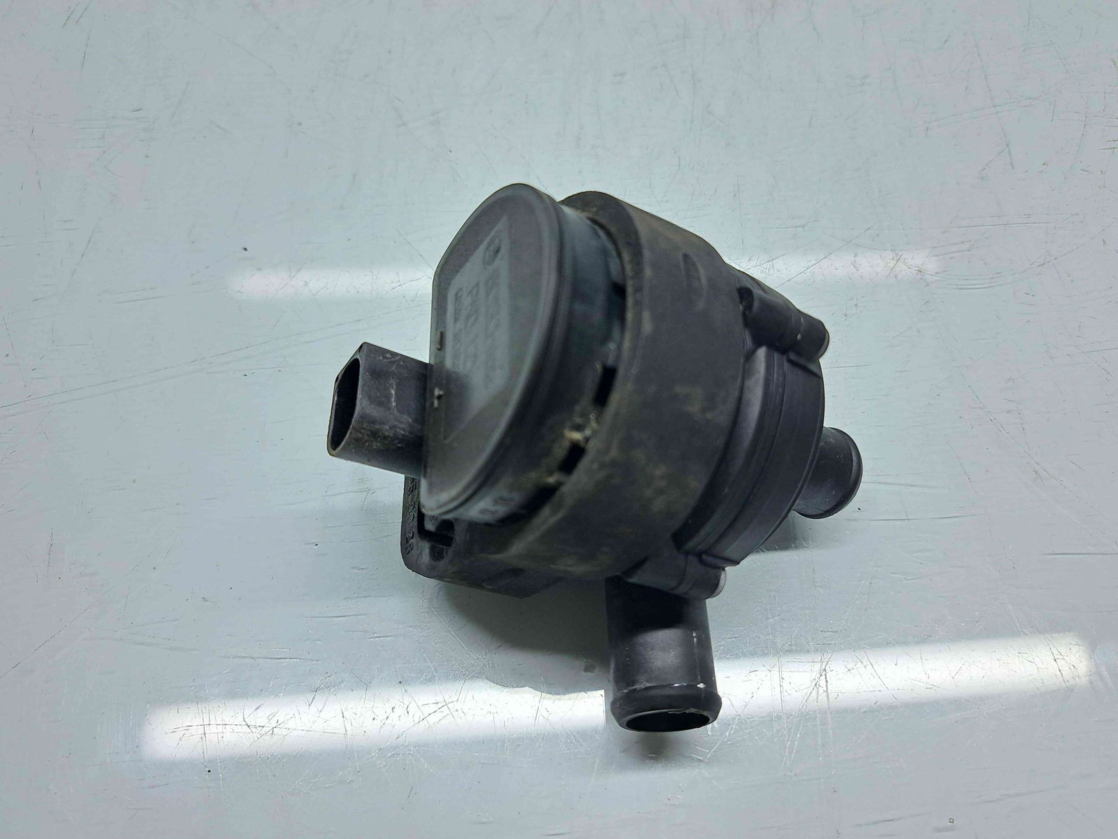 Pompa recirculare apa Mercedes Clasa C (W204) [Fabr 2007-2014] A2118350028 2.2 CDI 646821 125KW / 170CP - imagine 4