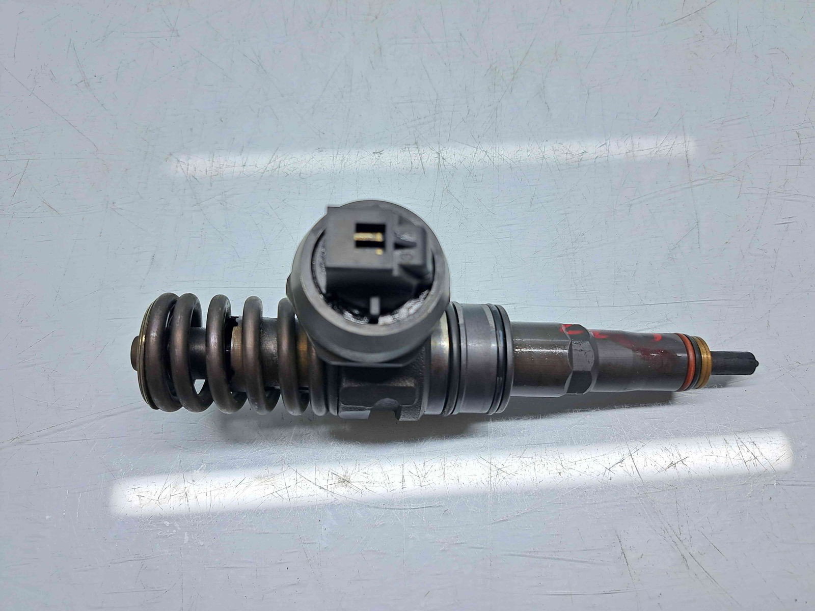 Injector Volkswagen Golf 5 Plus (5M1) [Fabr 2005-2008] 038130073BN 1.9 TDI BLS 77KW / 105CP