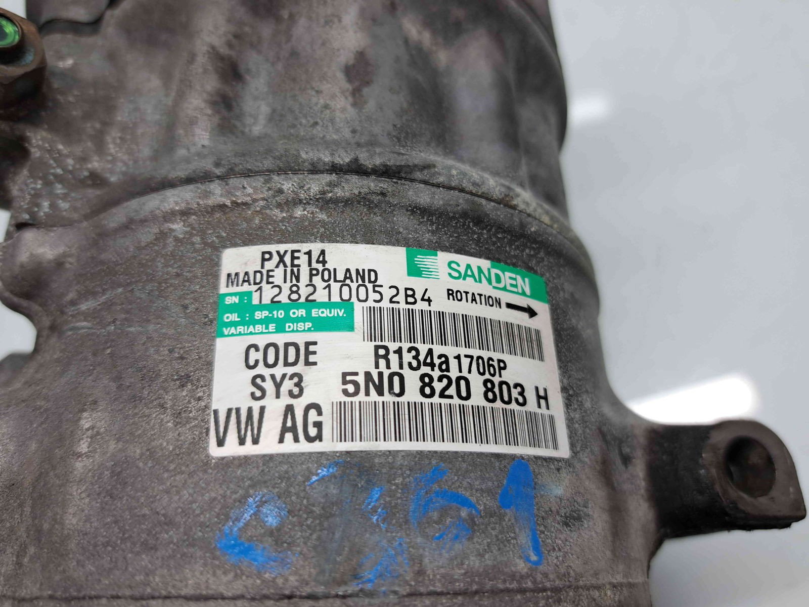Compresor clima Volkswagen Jetta 4 (6Z) [Fabr 2011-2017] 5N0820803H 1.6 TDI CAYB 66KW / 90CP - imagine 3